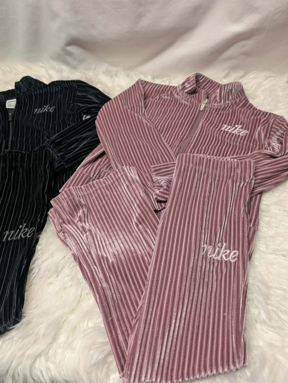 Nwot 4pc Nike Track Suit Zip Up Sets Velour Black And Rose Pink - Picture 5 of 6